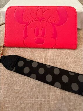 Loungefly Minnie Mouse Pink Wallet with Polka Dot Strap